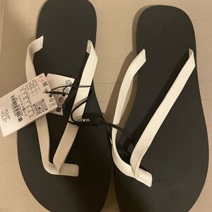Zara Black and White Sandals